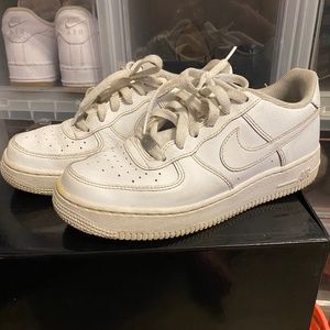 Dingy AF1s